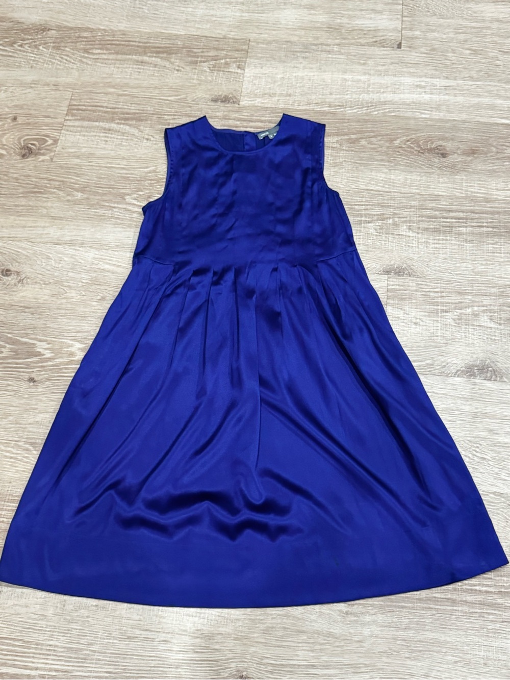Vince 100% Silk Blend Cobalt Blue Sleeveless Pleated Dress Size 4